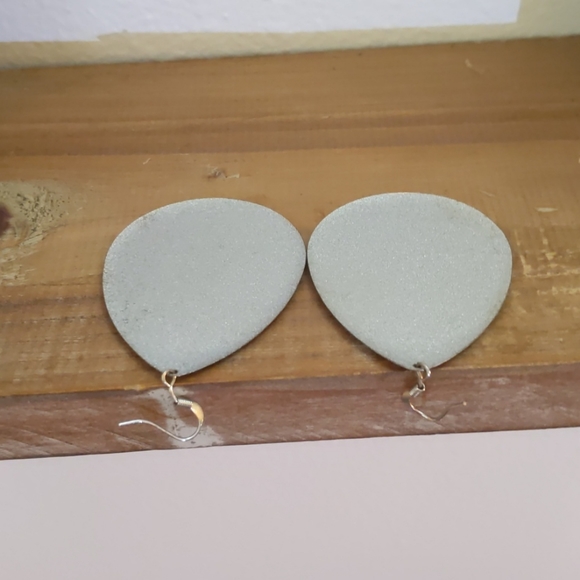 Peacock 🦚 Earrings - Picture 3 of 3